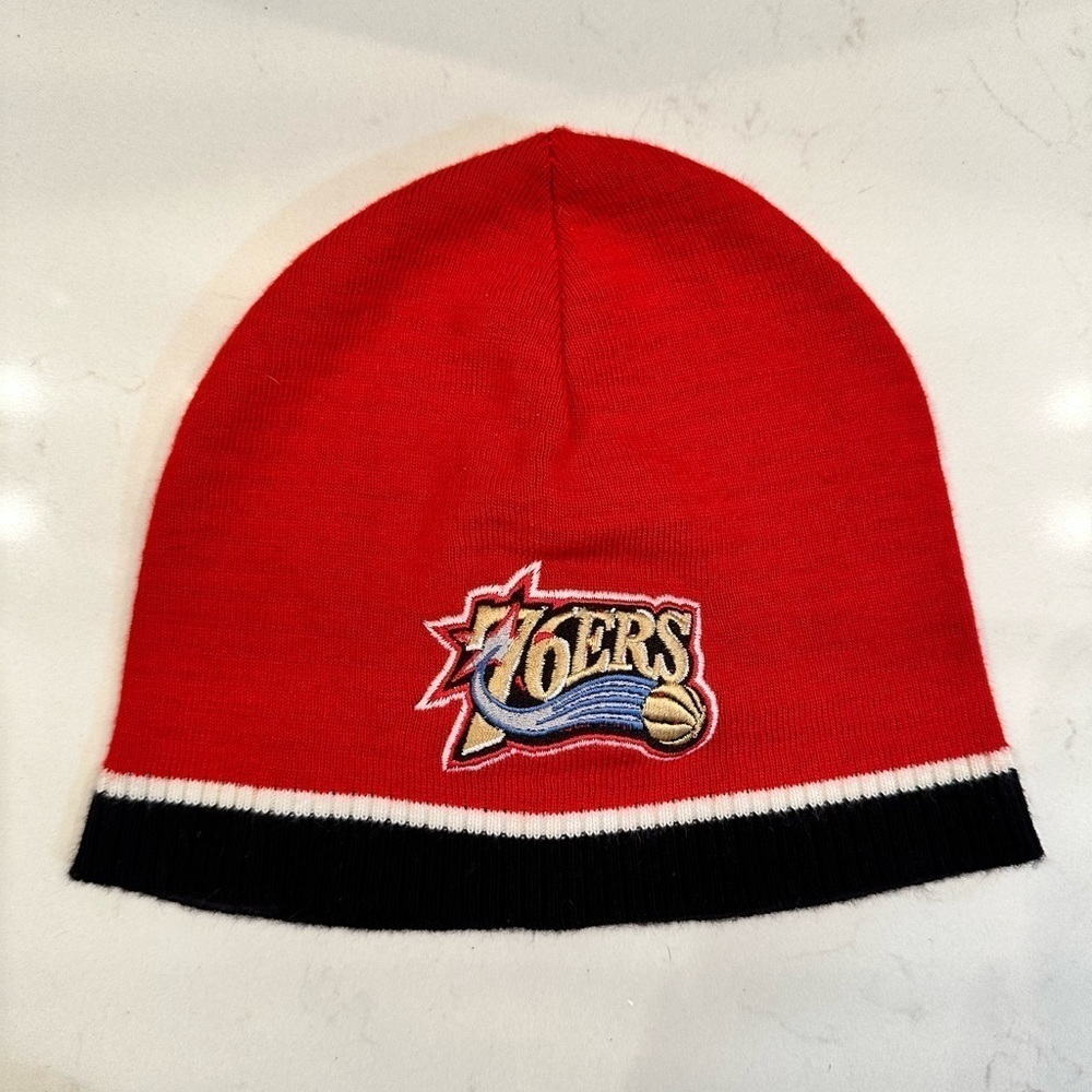 Philadelphia 76ers red & black hat with logo. NBA brand